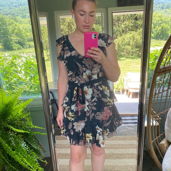 Jade green floral ruffled mini dress - Picture 1 of 6